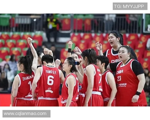 上海女篮与八一女篮激战正酣谁将赢得这场巅峰对决的胜利